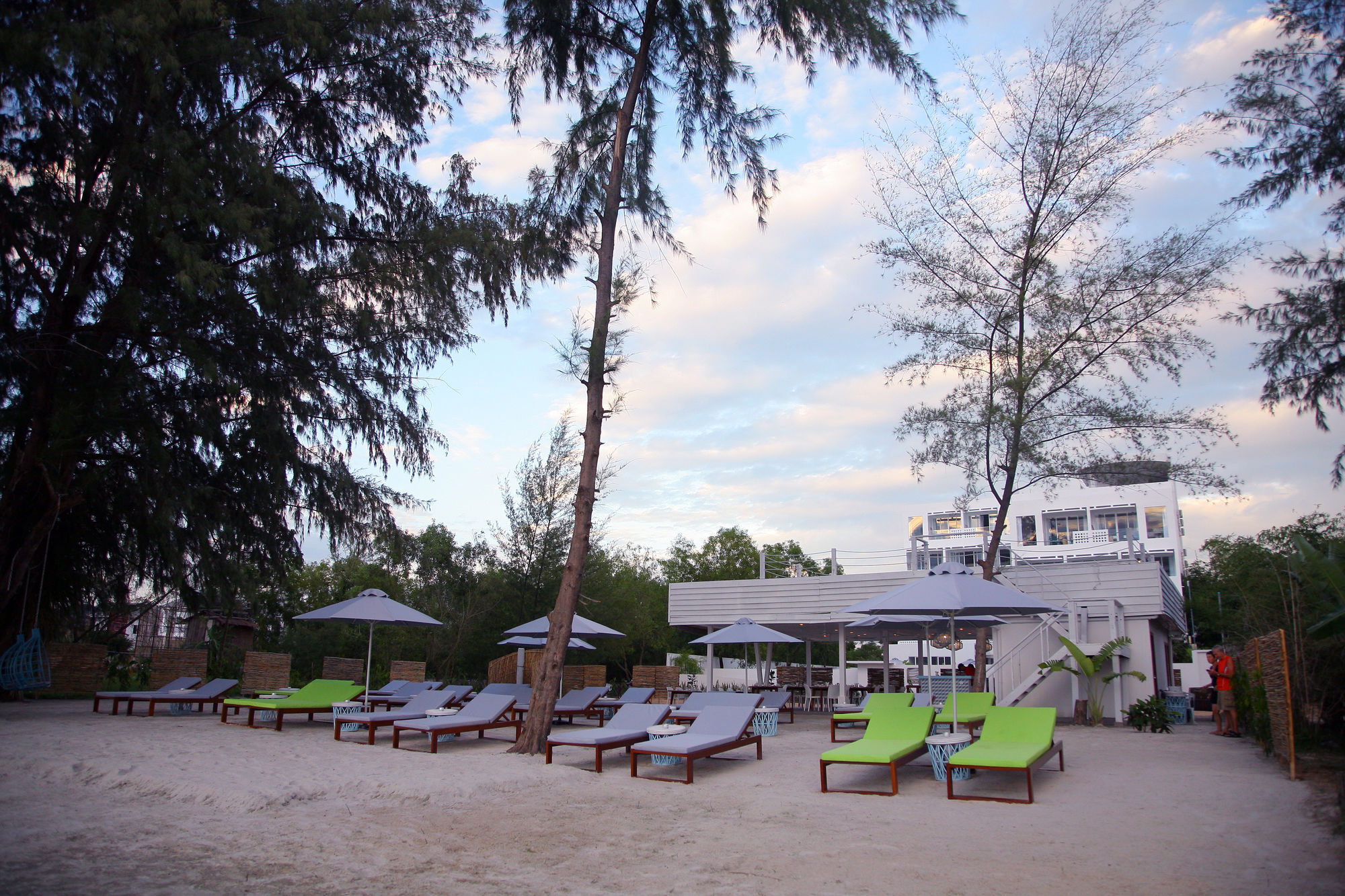 Naia Resort Sihanoukville Exterior foto
